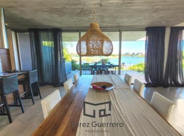 Casa · 281m² · 5 Ambientes · 2 Cocheras · Casa en Venta en Muelles Puertos de Escobar a La Laguna