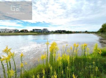 Terreno · 910m² · Terreno y Lote en Venta en Barrio Marinas Puertos de Escobar