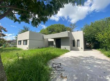 Casa · 190m² · 5 Ambientes · 2 Cocheras · Casa en Venta en San Matias con 3 Dorm. en Lote Central