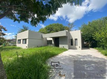 Casa · 190m² · 5 Ambientes · 2 Cocheras · Casa en Venta en San Matias con 3 Dorm. en Lote Central