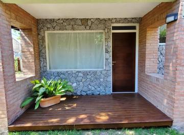 PH · 75m² · 3 Ambientes · 1 Cochera · PH en Venta Villa Gesell