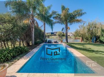Casa · 200m² · 5 Ambientes · 2 Cocheras · Casa en Venta en El Cantón Islas a La Laguna con 3 Dorm.
