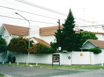Casa de 5 ambientes, Morón · Chalet Castelar Norte (Dueño Directo)