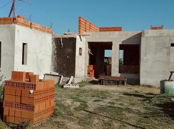 Casa de 2 ambientes, Santa María · Casa a Terminar