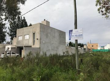 Terreno · Terreno en Venta en Villa Parque Sicardi