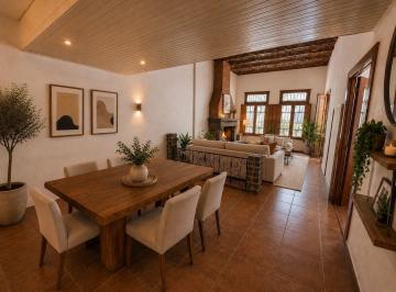 Casa · 240m² · 5 Ambientes · Venta Casa en Nuñez - 340 m² - 3 Dorm. - Patio - Terraza