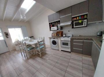 PH de 4 ambientes, Puerto Madryn · Duplex Reciclado Bario Sur