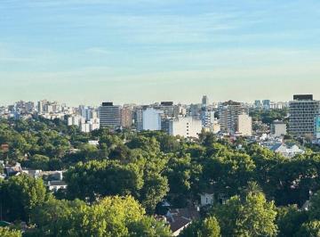 Departamento de 3 ambientes, San Isidro · Departamento en Venta, Martínez, 3 Ambientes, Cochera y Pileta. Reciclado a Nuevo!