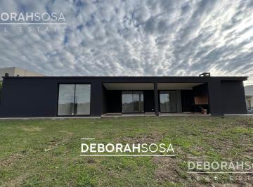 Casa · 234m² · 5 Ambientes · 4 Cocheras · Casa en Venta Al Agua 5 Ambientes - El Cantón, Zona Norte Escobar