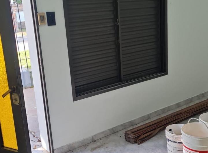 Casa en alquiler en Capitan Bermudez · 3 ambientes