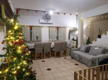 PH · 170m² · 4 Ambientes · PH Munro Centro - Sin Expensas - Vicente López
