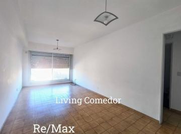 Departamento · 54m² · 3 Ambientes · Departamento 3 Ambientes Boedo Venta Balcon 8°