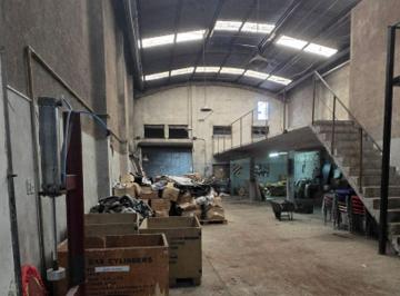 Bodega-Galpón · 940m² · Galpon Alquiler a 6 Cuadras de Ruta 8