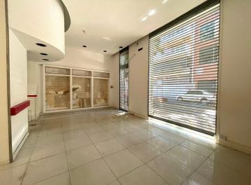 Local comercial · 70m² · Vende Local Comercial 70 m² Cub Flores