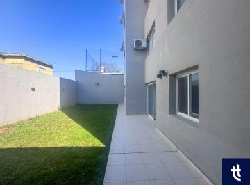 Departamento de 3 ambientes, Córdoba · Departamento en Venta de 2 Dorm. en Pb (Gran Extensión de Patio Propio) en Barrio Alta Córdoba