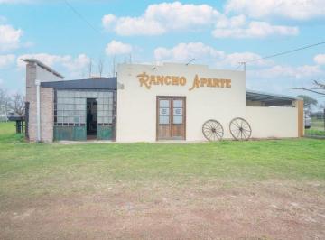 Bodega-Galpón · 372m² · Casa y Galpon en Venta en Las Tunas