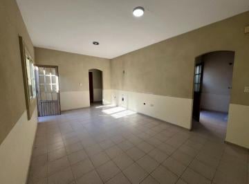 PH · 59m² · 5 Ambientes · PH con Patio en Venta - Tolosa, La Plata