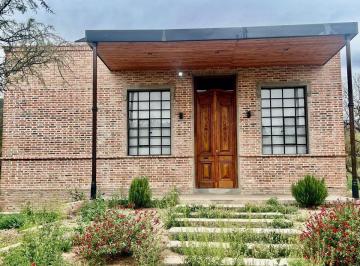 Casa · 70m² · 1 Ambiente · 2 Cocheras · Venta Propiedad 1ha Ideal Proyecto o Vivienda