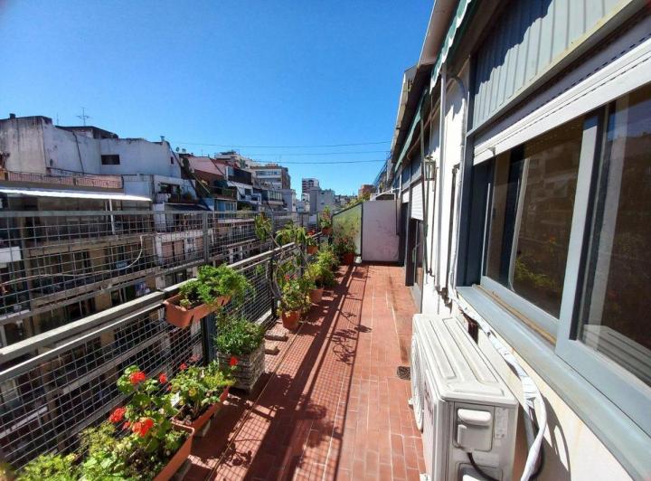 Venta Dpto 4 Amb Balcón Aterrazado. French 2300
