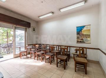 PH · 302m² · 9 Ambientes · Oportunidad Inversión, a Reciclar, Flores