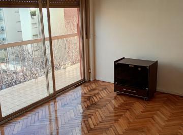 Departamento de 2 ambientes, Núñez · Muy Luminoso Depto. 2 Amb, Cocina, Baño y Balcón Corrido