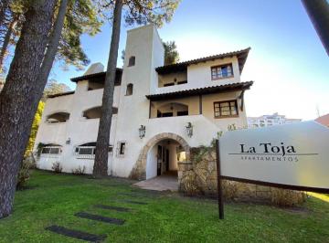 Departamento · 71m² · 3 Ambientes · Departamento Venta Pinamar Centro 3 Amb Piscina