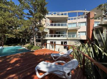 Departamento · 65m² · 4 Ambientes · 1 Cochera · Departamento Venta Mar de Las Pampas Junto Al Mar