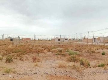 Terreno · 300m² · Lote en Venta Sobre Av Guevara. Centenario