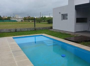 Casa · 146m² · 4 Ambientes · 1 Cochera · Venta Casa 2 Dorm. Altos de La Colonia, Cordoba