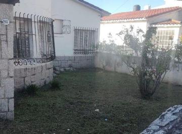 Casa · 393m² · 7 Ambientes · 2 Cocheras · Venta Casa 3 Dorm con Depto Alta Gracia Desarrollo
