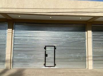 Local comercial · 28m² · Venta Local Medio, Paso del Rey, Moreno