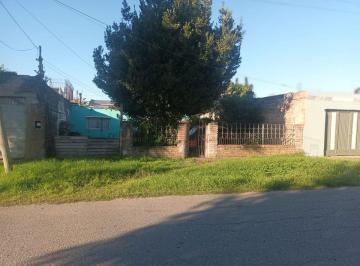 Casa · 80m² · 5 Ambientes · Casa Construcción Precaria a Reciclar X Completo