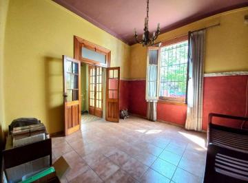 Casa · 191m² · 4 Ambientes · 2 Cocheras · Venta Casa 4 Amb - Jardin - Cochera - Castelar