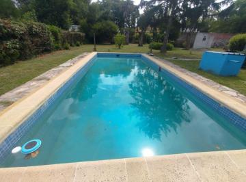 Quinta vacacional · 85m² · 2 Dormitorios · 1 Cochera · Venta Quinta 3 Ambientes San Vicente Centro 1604 m²