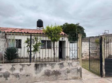 Casa · 50m² · 3 Ambientes · 1 Cochera · Se Vende Casa - Bª 11 de Mayo, Zona Norte, 3 Amb.