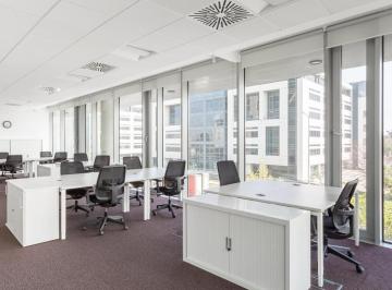 Oficina comercial · 100m² · Acceso Todo Incluido a Oficina Profesional Para 15 Personas en Buenos Aires, Laminar II Catalinas