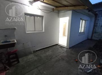 PH · 45m² · 2 Ambientes · PH Pasillo Al Medio Alquila 2 Ambientes