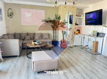 Departamento · 85m² · 8 Ambientes · 1 Cochera · Vendo Apto 4 Dorm. 4 Terrazas en El Centro