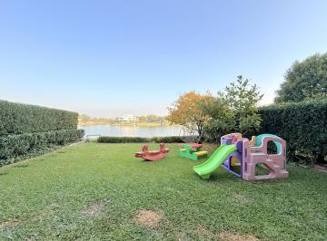 Casa · 83m² · 3 Ambientes · 3 Cocheras · Departamento con Jardin en Venta en Islas del Golf - Nordelta