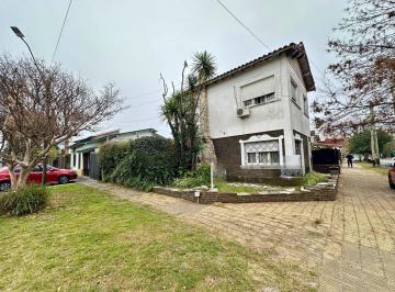 Casa · 110m² · 4 Ambientes · 1 Cochera · Oportunidad Venta Casa 4 Ambientes Ituzaingo, Apto Credito