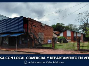 Casa de 6 ambientes, Aristóbulo del Valle · Inmueble Mixto de Gran Escala: Vivienda, Local y Departamento en Aristóbulo del Valle