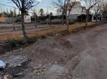 Terreno , Cruz de Piedra · Venta / Excelente Lote a m de Ruta 60