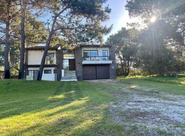 Casa · 350m² · 6 Ambientes · 2 Cocheras · Casa en José Ignacio - Alquiler Temporario 2021