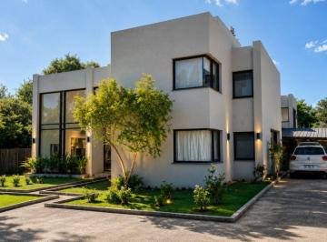 Casa de 5 ambientes, Pilar · Boulevares Venta 4 Dorm. Ulrich Propiedades