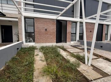 Casa · 125m² · 3 Dormitorios · 1 Cochera · Casa en Rincones de Manantiales