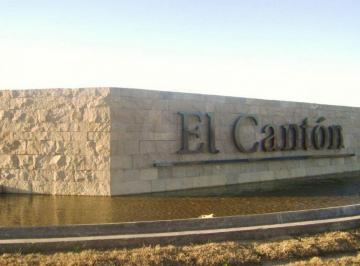 Casa · 240m² · 5 Ambientes · 4 Cocheras · Casa en Alquiler Anual en Talar del Lago 2