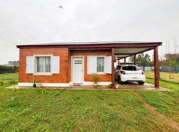 Casa · 652m² · 2 Dormitorios · 1 Cochera · Casa en Presidente Roca