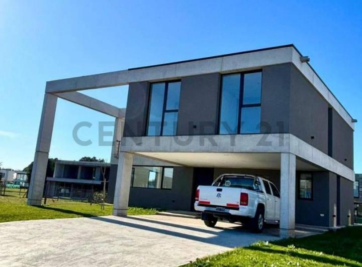 Casa · 139m² · 4 Ambientes