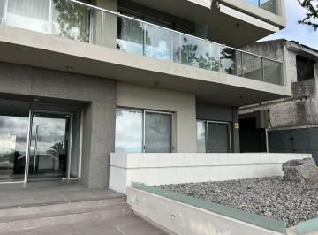 Departamento · 85m² · 5 Ambientes · 1 Cochera · 1 - Rambla Pb 002