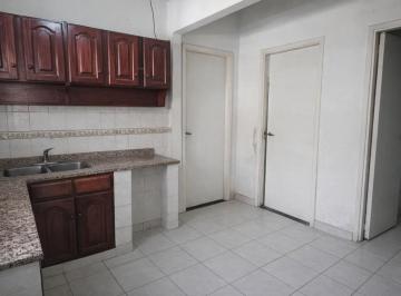 Depósito de 3 ambientes, San Isidro · Espacio Disponible Para Uso Temporal